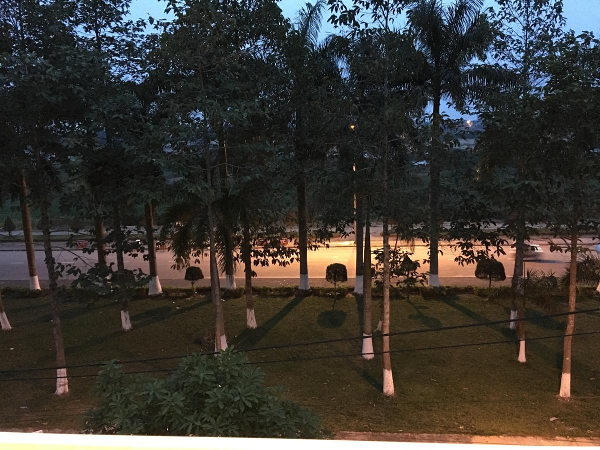Hana Riverside Villa كوانج نجاي المظهر الخارجي الصورة