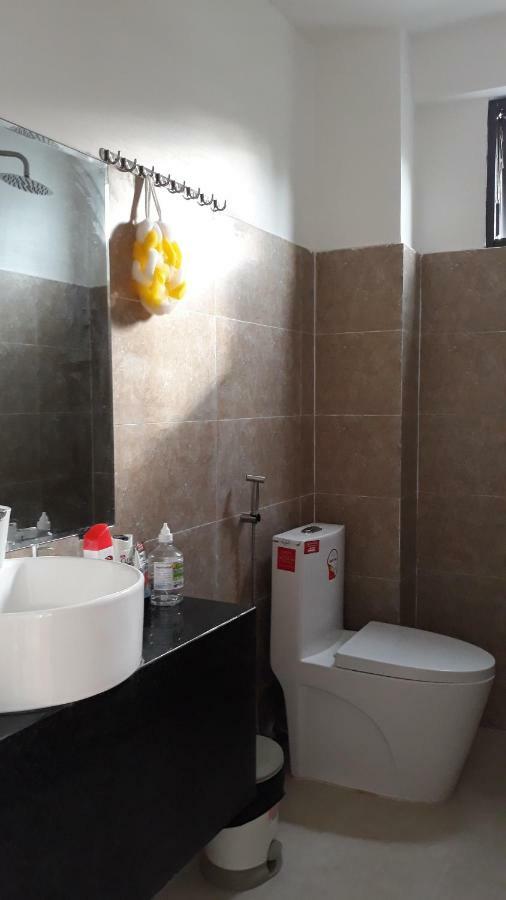 Hana Riverside Villa كوانج نجاي الغرفة الصورة